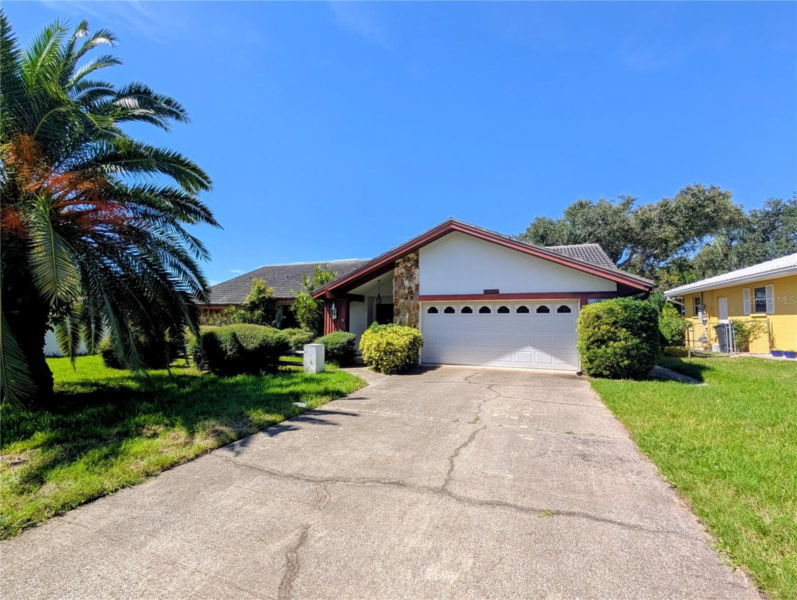 Single Family Residence at 7006 120TH ST, SEMINOLE, photo 2 of 47