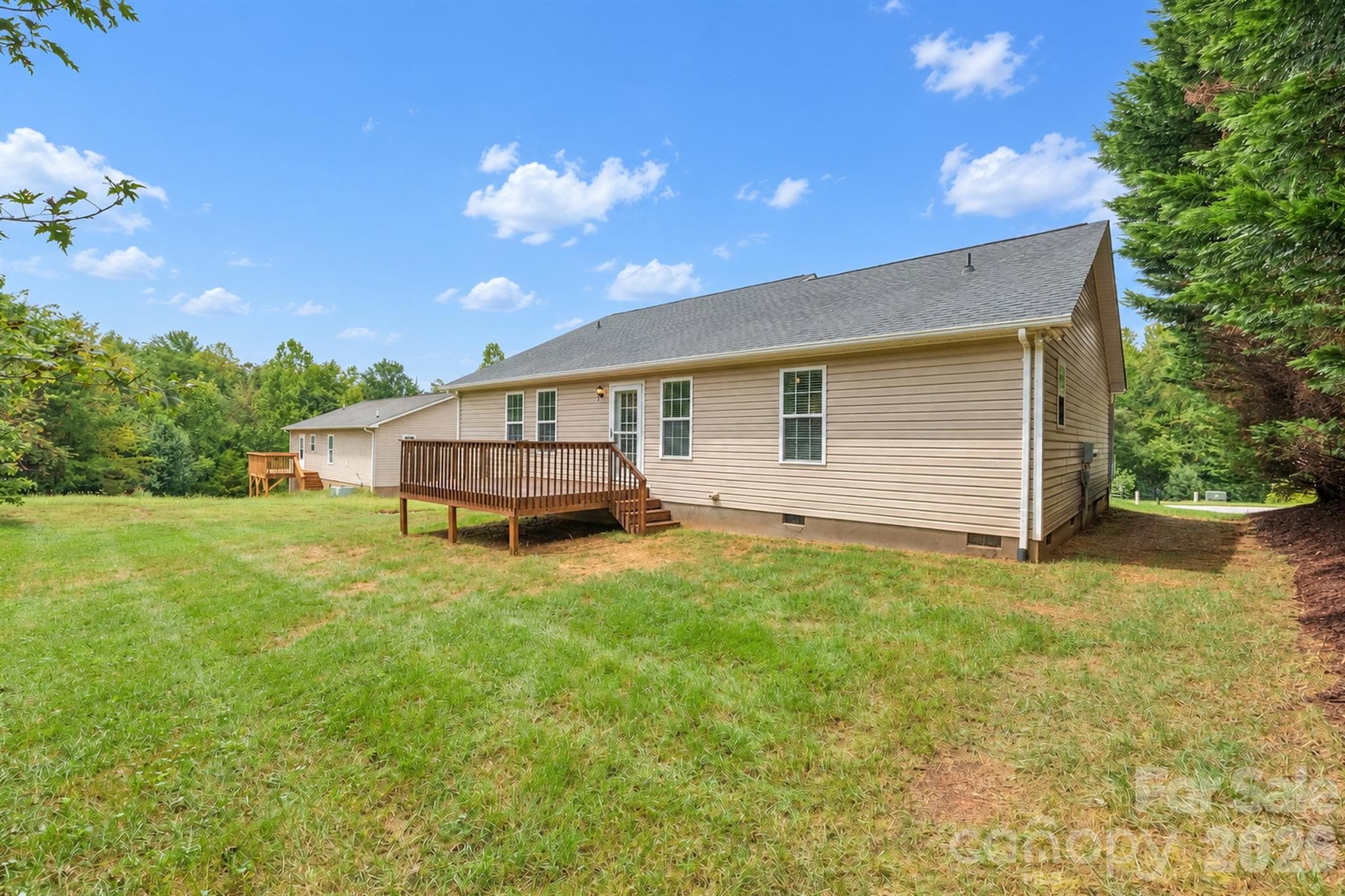 Single Family Residence at 215 Pine Meadows Circle, Hickory, photo 44 of 48