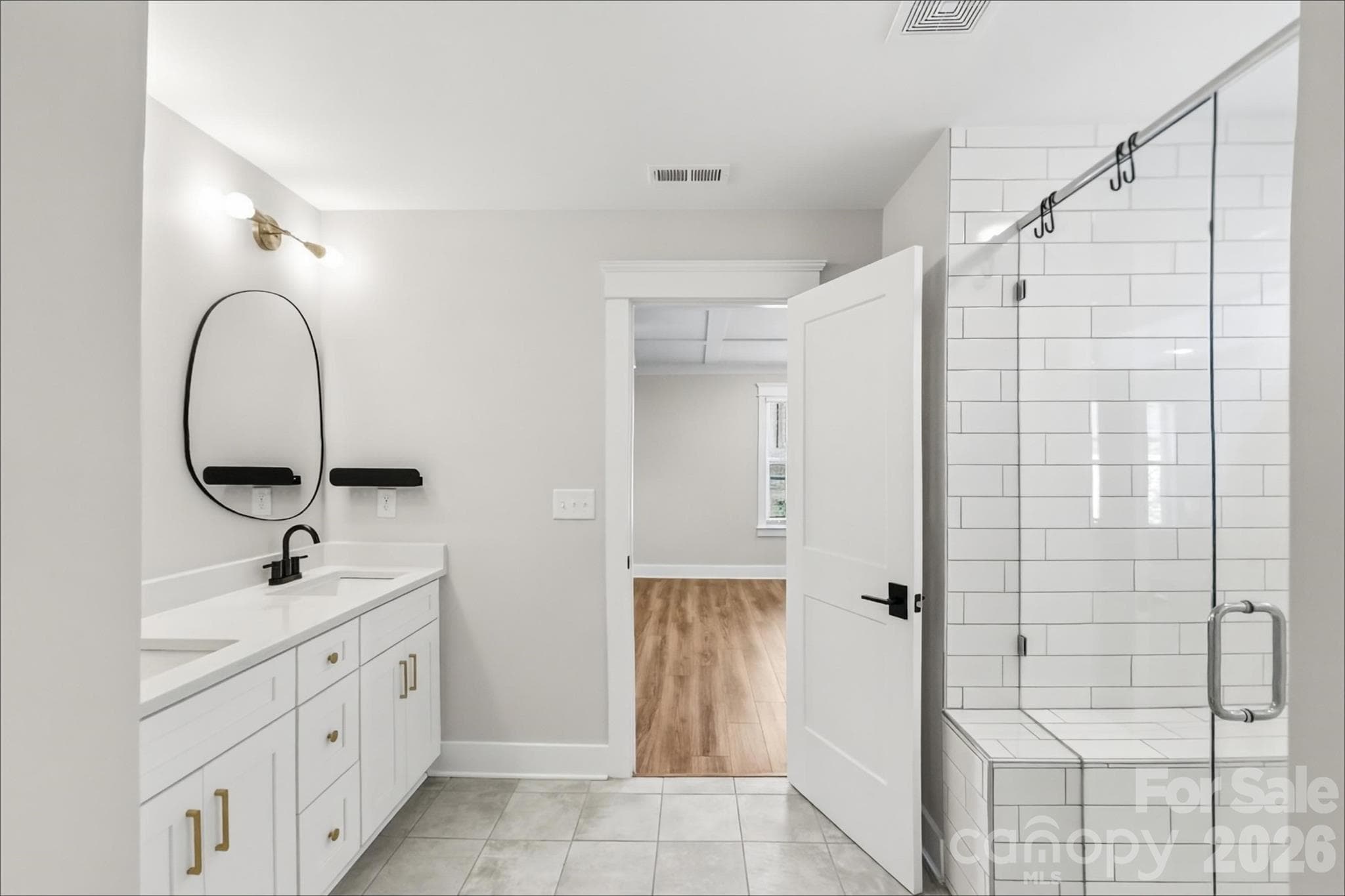Single Family Residence at 4009 Belle Landing Road, Charlotte, photo 15 of 28