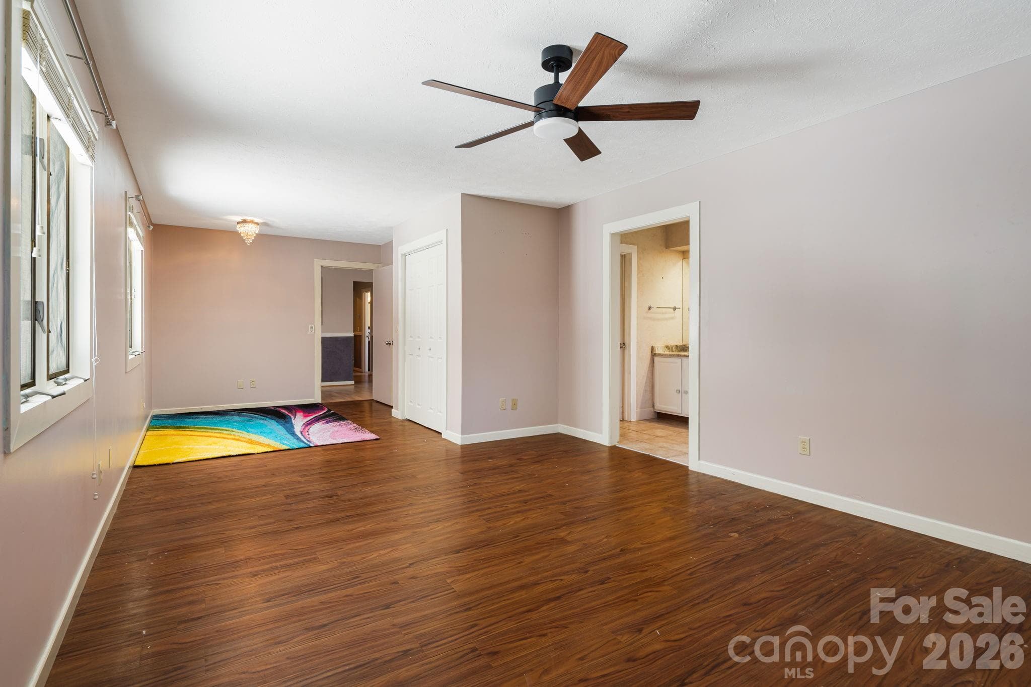 Single Family Residence at 11 Beaumont Drive, Hendersonville, photo 16 of 38