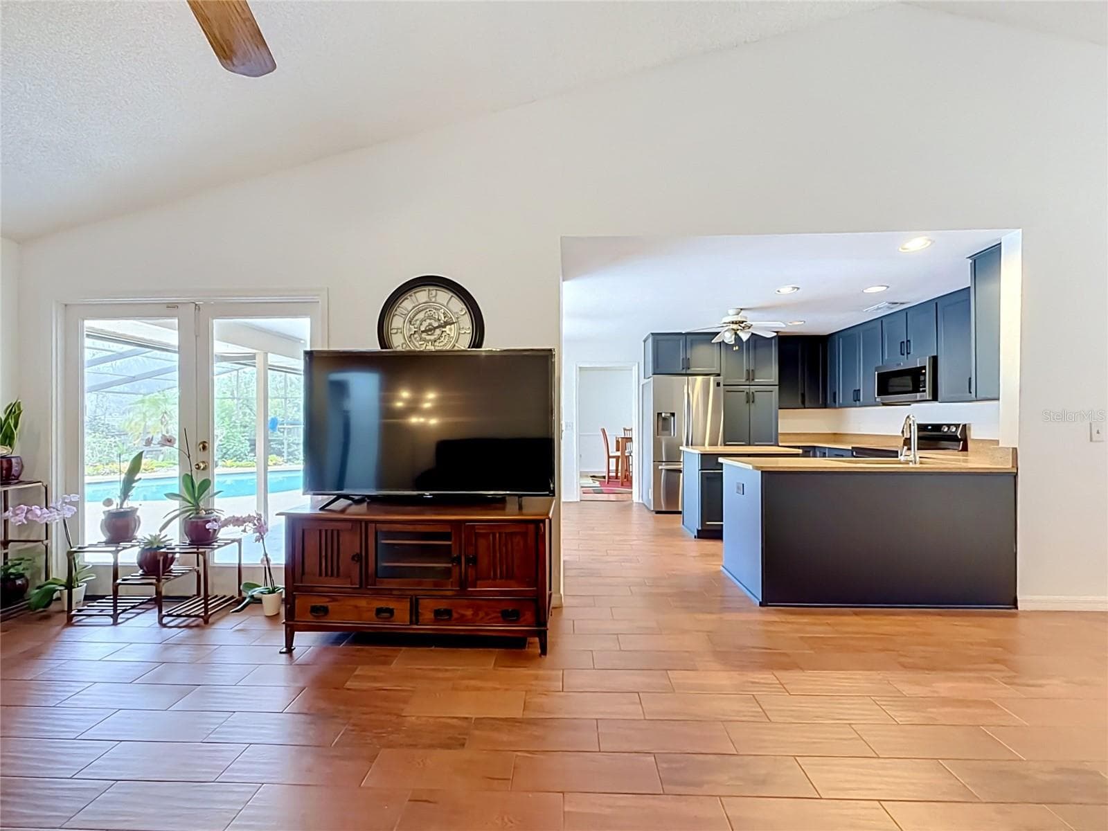 Single Family Residence at 5427 SAGO PALM CT, ORLANDO, photo 7 of 49