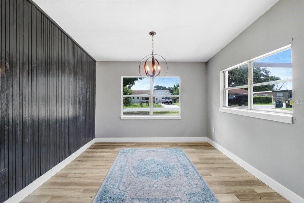 Single Family Residence at 124 EDGEWATER DR, WINTER HAVEN, photo 16 of 39