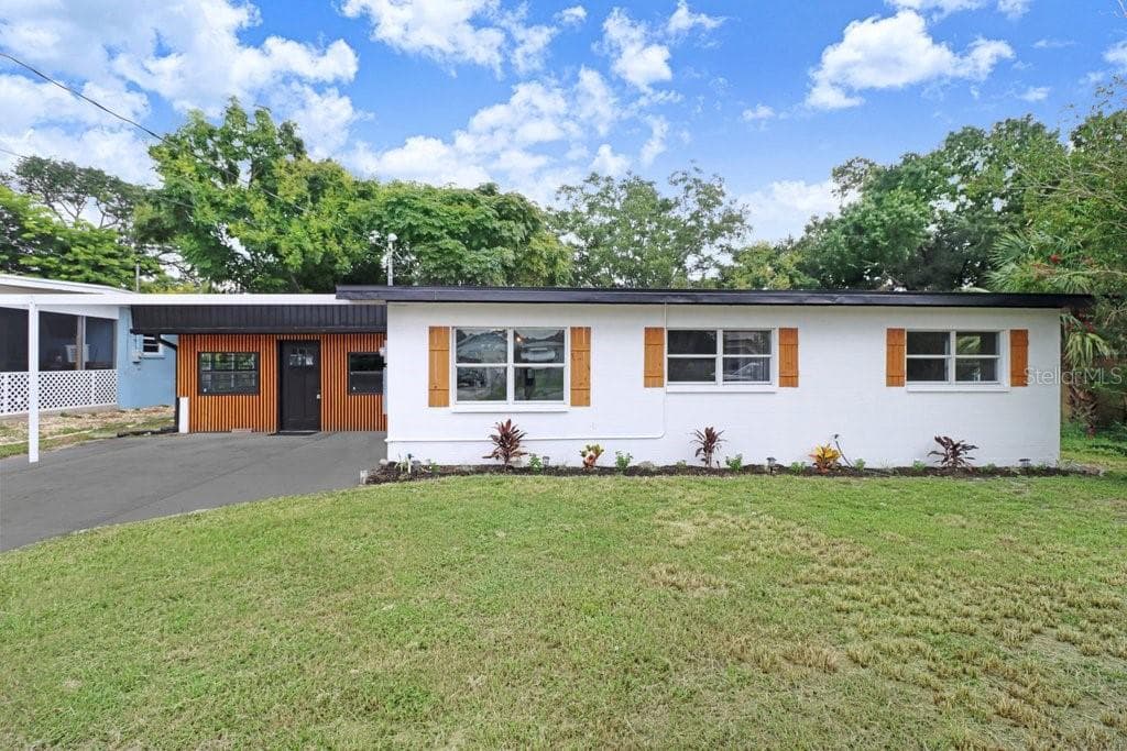 Single Family Residence at 124 EDGEWATER DR, WINTER HAVEN, photo 39 of 39
