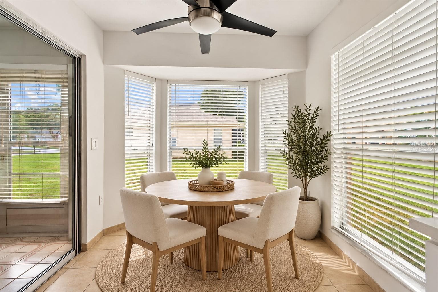 Virtually Staged - 9601 NOBLE CT, NEW PORT RICHEY