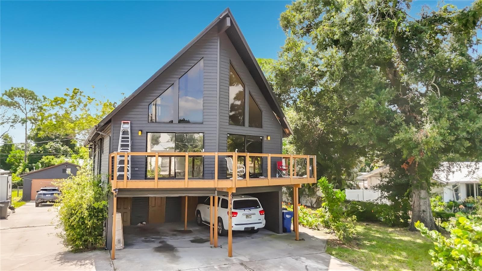 804 66TH AVE W