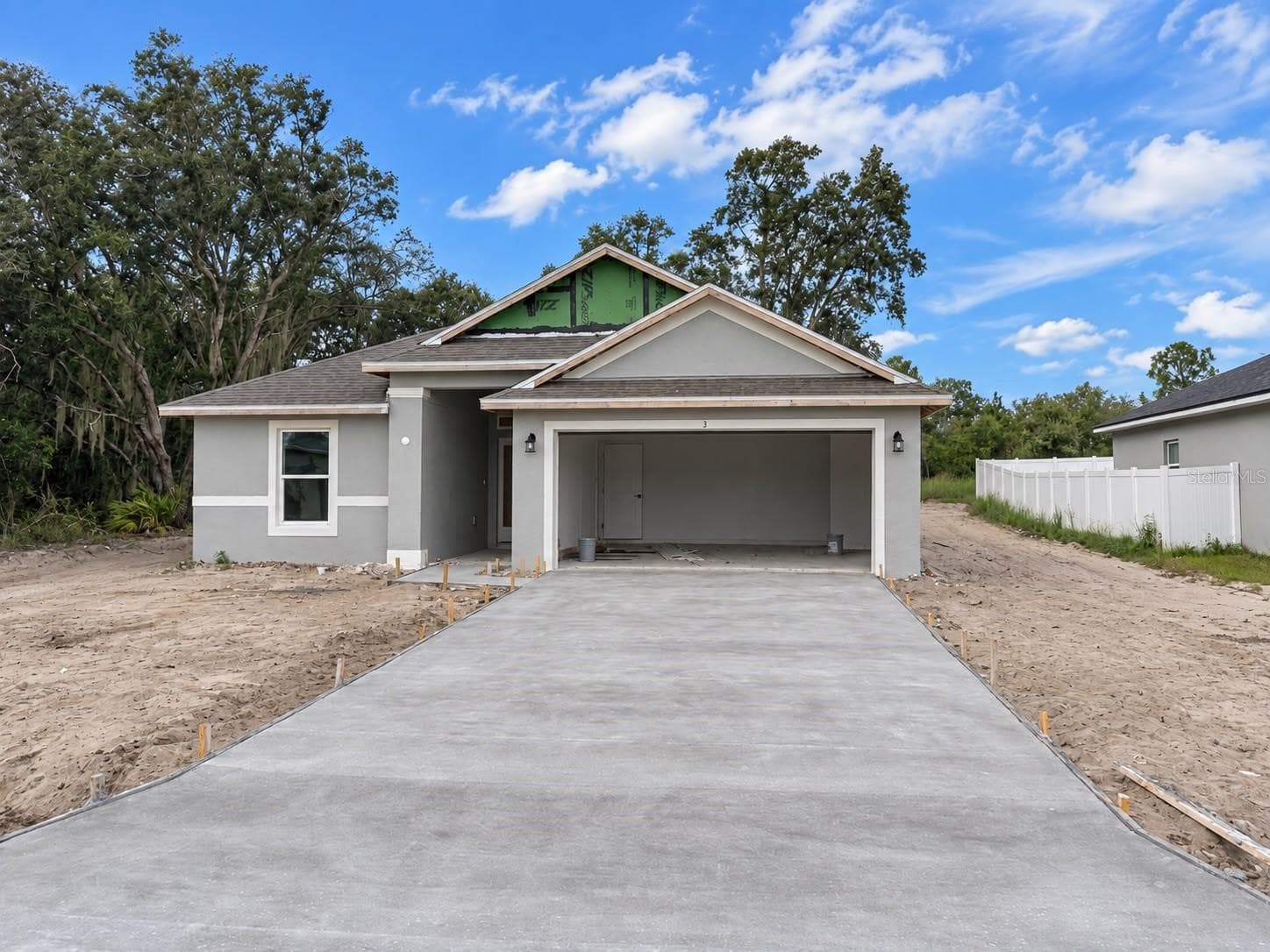 3 WILLOW LN