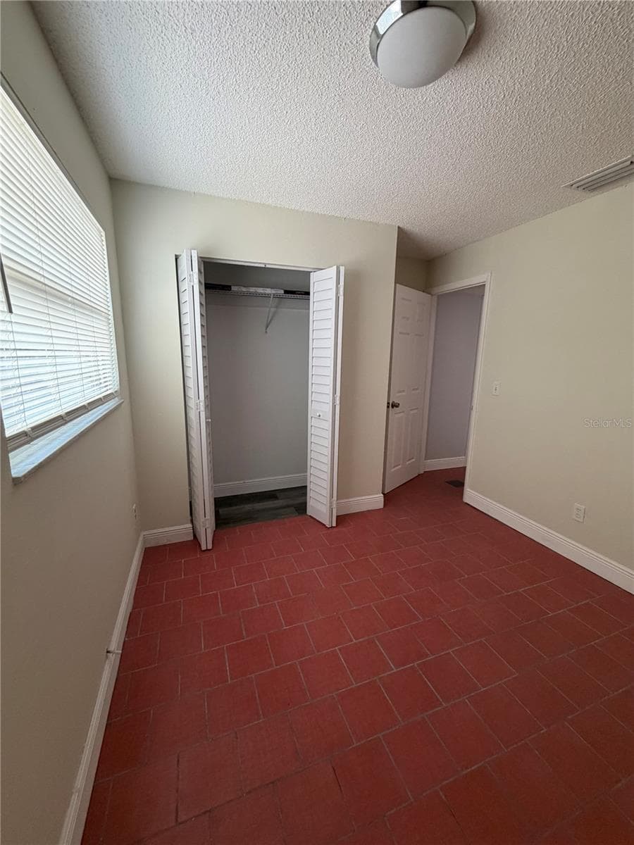 Duplex at 3096 GREEN ACRES AVE, LARGO, photo 10 of 44