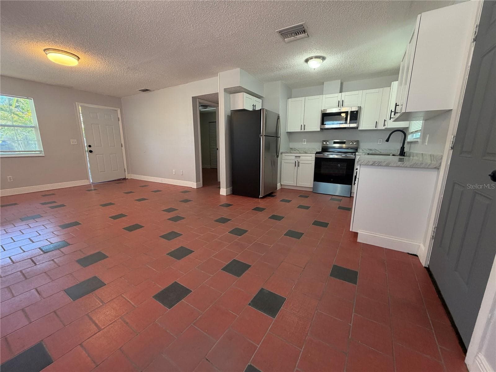 Duplex at 3096 GREEN ACRES AVE, LARGO, photo 14 of 44