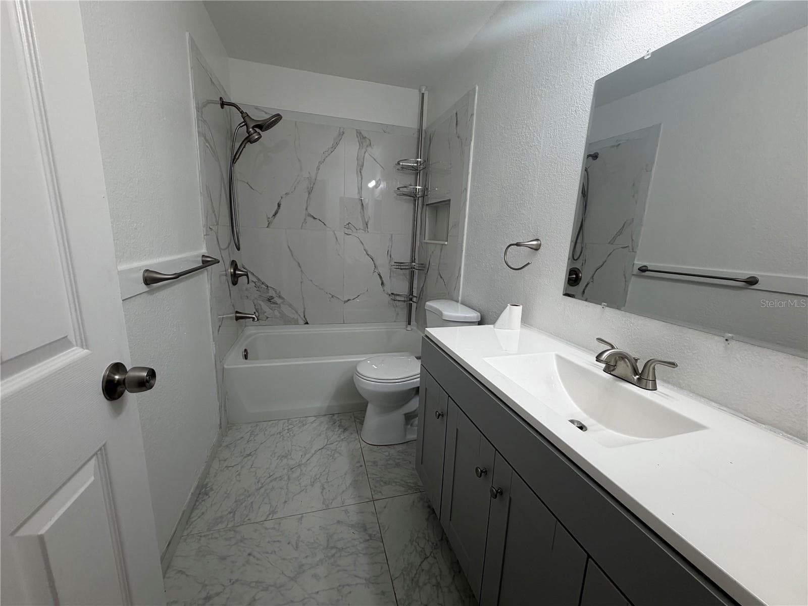 Duplex at 3096 GREEN ACRES AVE, LARGO, photo 19 of 44