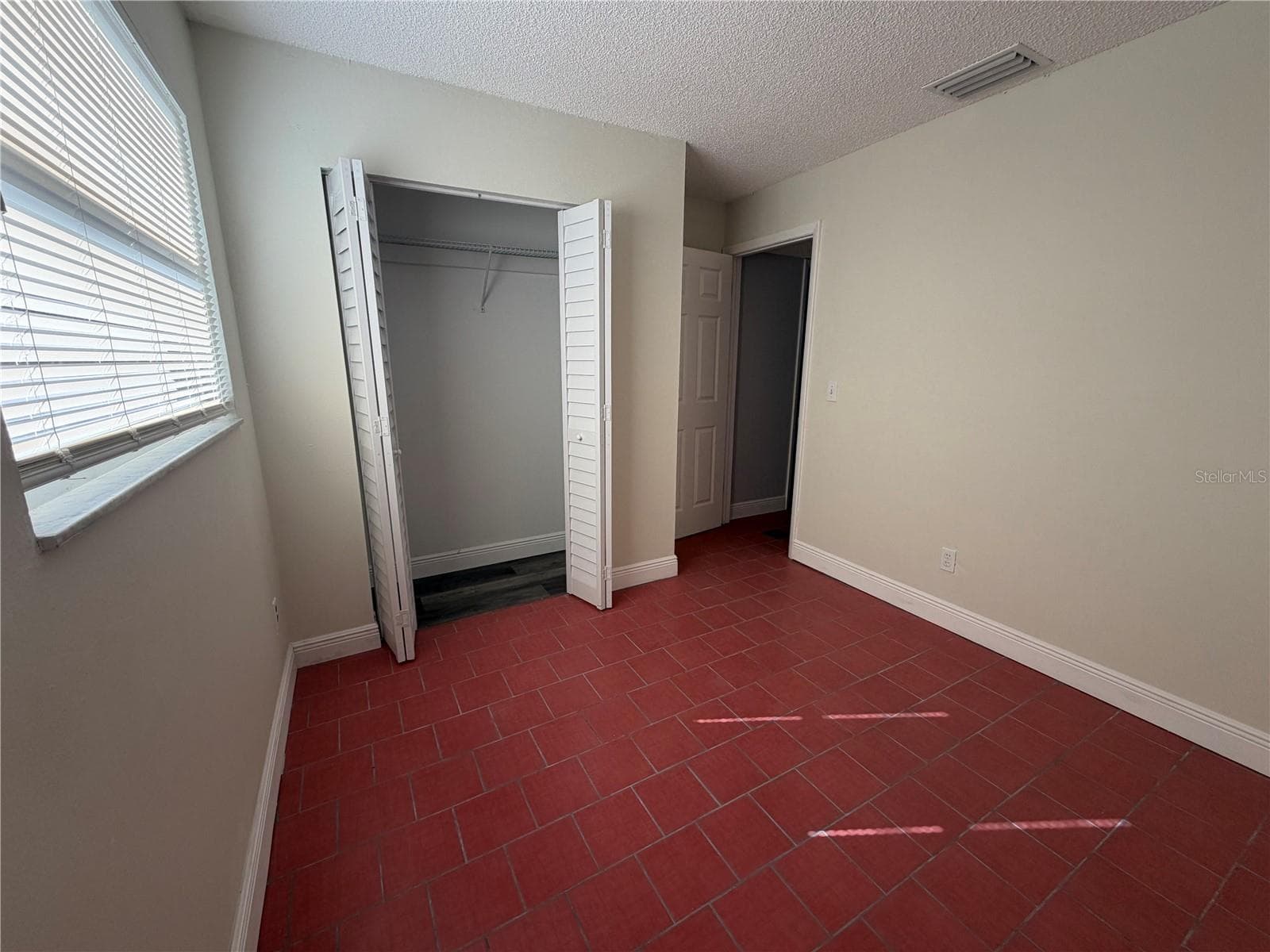 Duplex at 3096 GREEN ACRES AVE, LARGO, photo 24 of 44