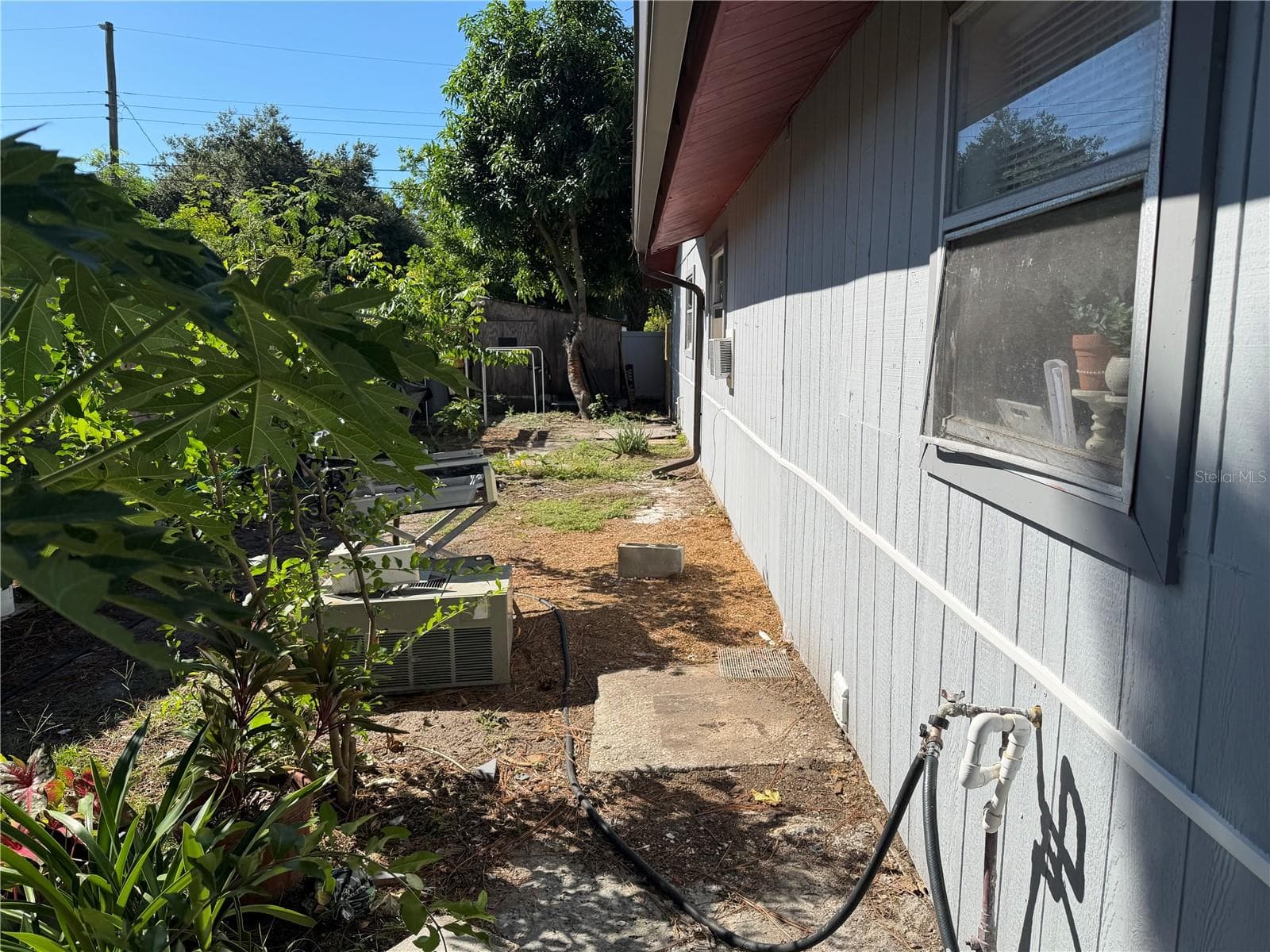 Duplex at 3096 GREEN ACRES AVE, LARGO, photo 25 of 44