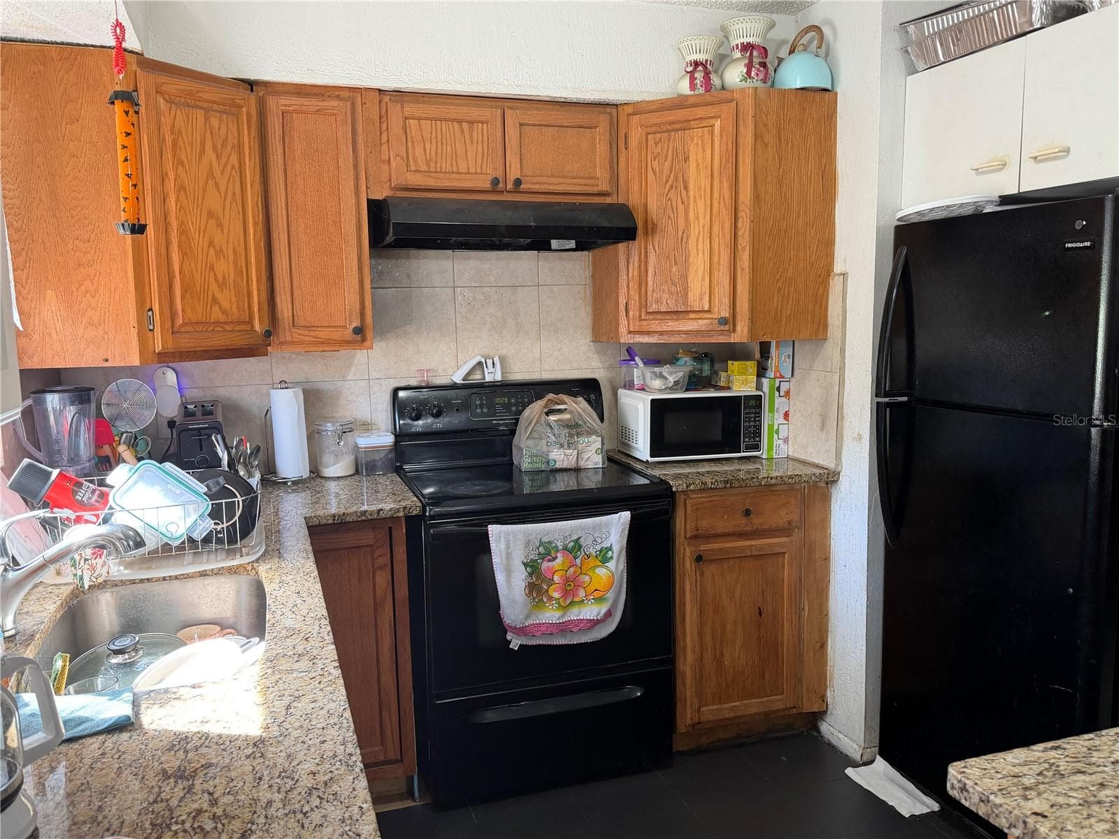 Duplex at 3096 GREEN ACRES AVE, LARGO, photo 26 of 44