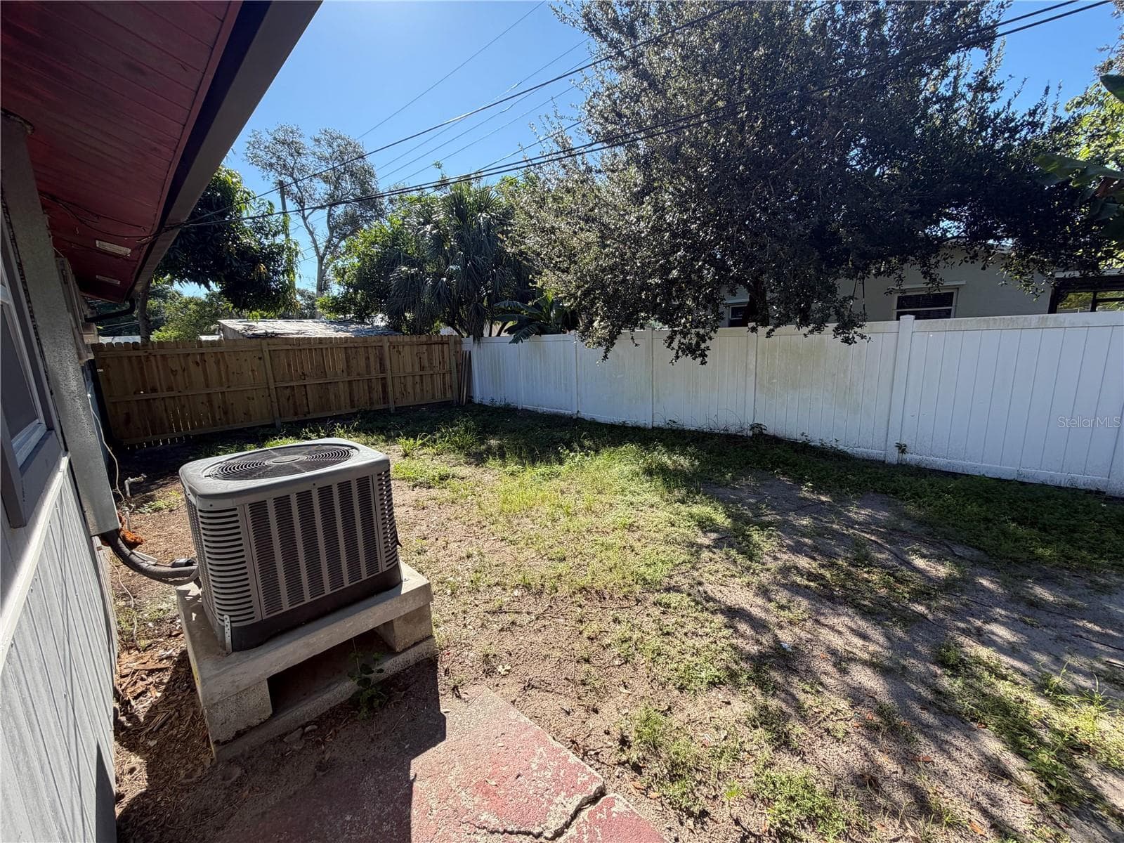 Duplex at 3096 GREEN ACRES AVE, LARGO, photo 41 of 44