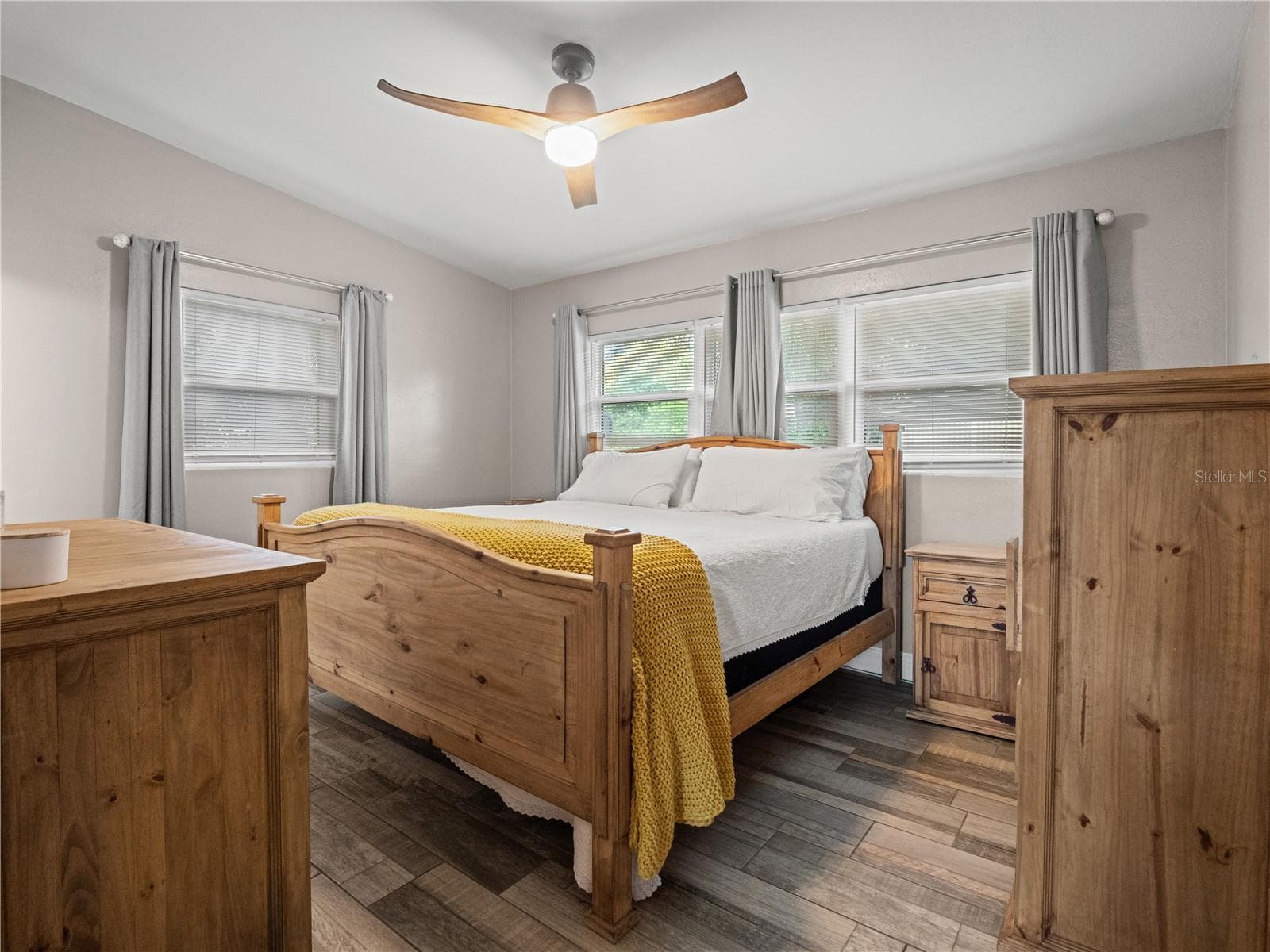 Primary bedroom. - 1210 CANBERRA AVE, ORLANDO
