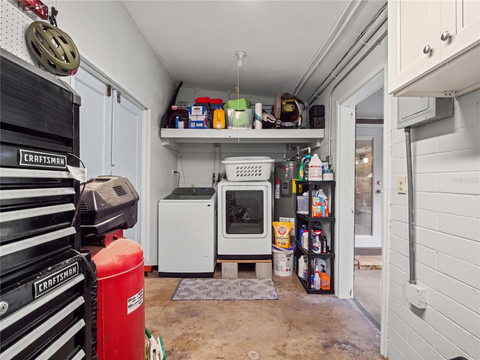Outdoor laundry and great storage space. - 1210 CANBERRA AVE, ORLANDO