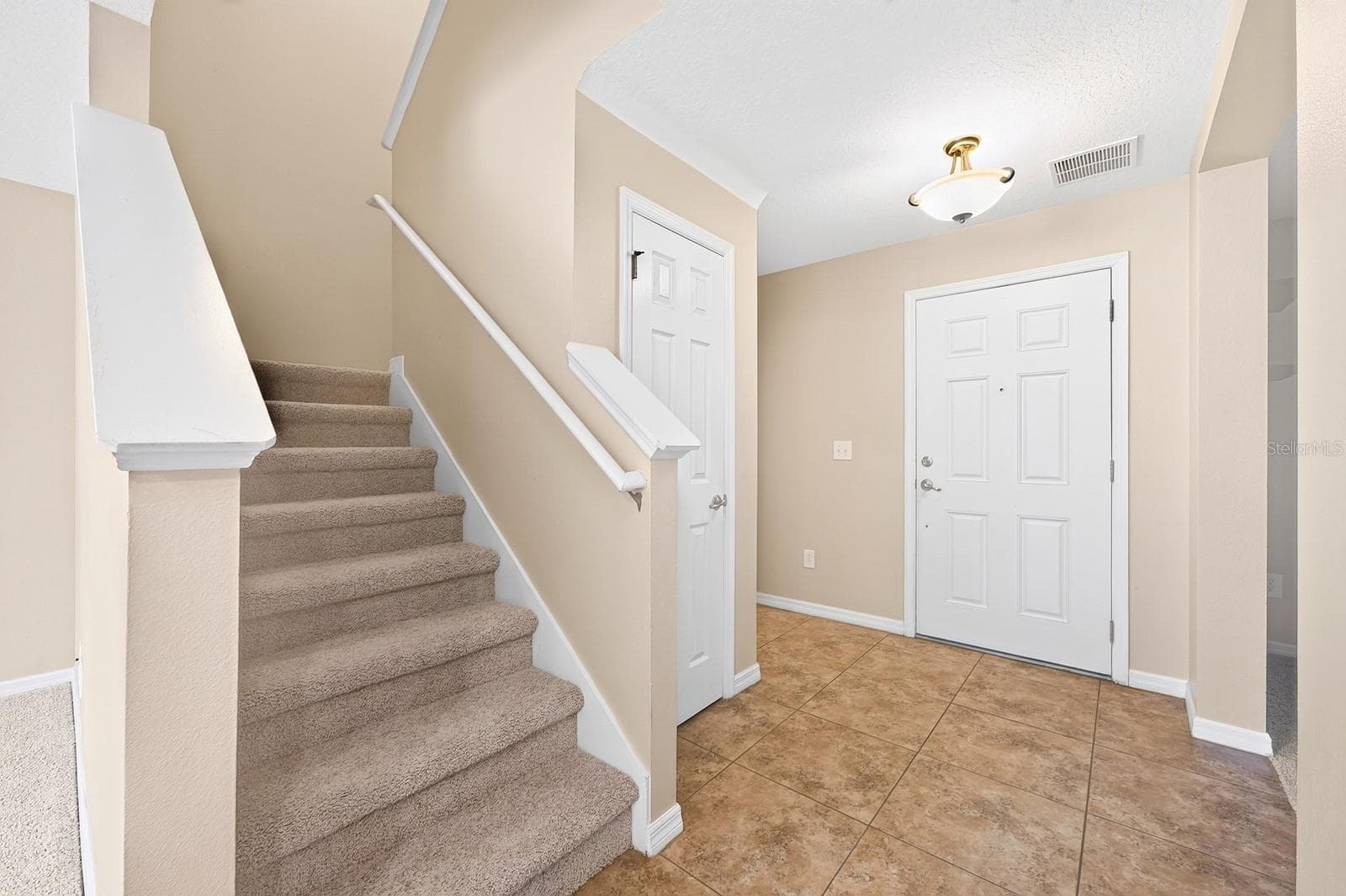 Foyer. - 2564 ABEY BLANCO DR, ORLANDO