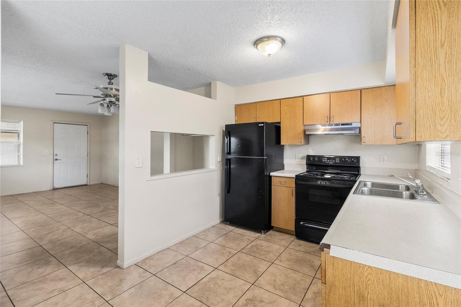 Triplex at 3753 141ST PL, LARGO, photo 18 of 29