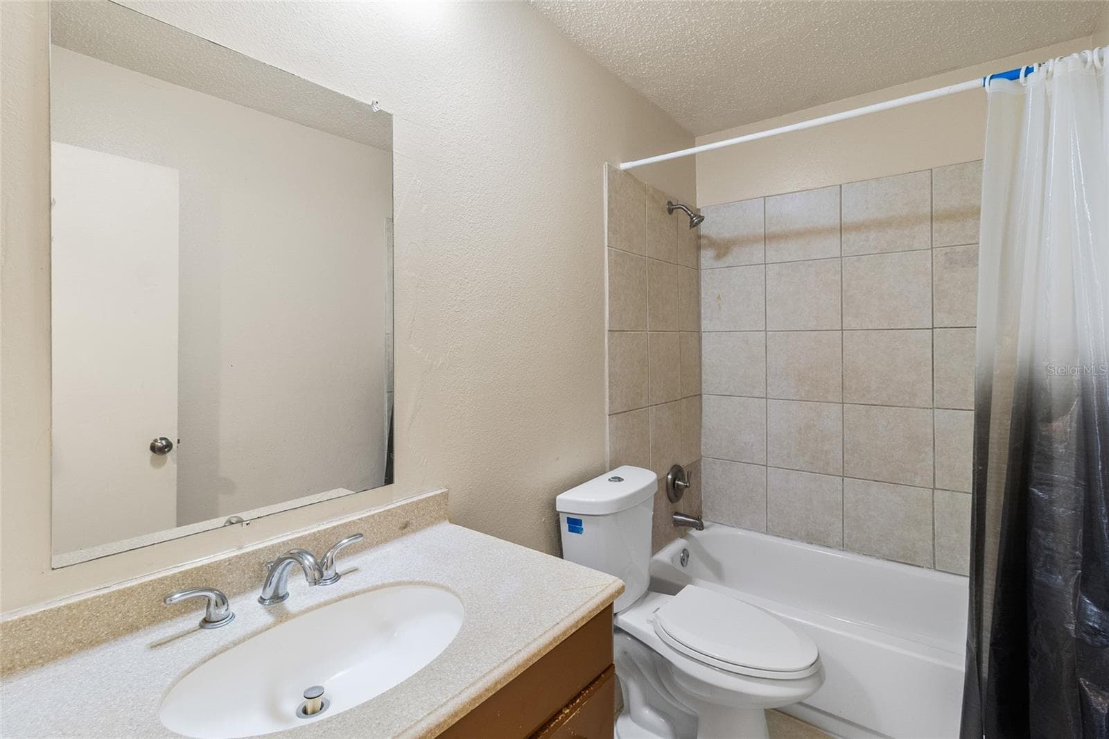 Triplex at 3753 141ST PL, LARGO, photo 23 of 29