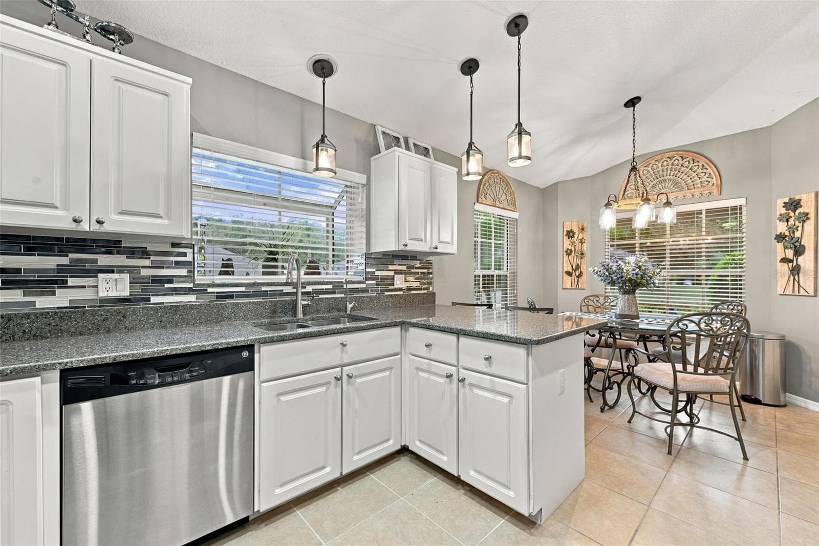 Single Family Residence at 1411 STROUD CT, NEW PORT RICHEY, photo 22 of 61