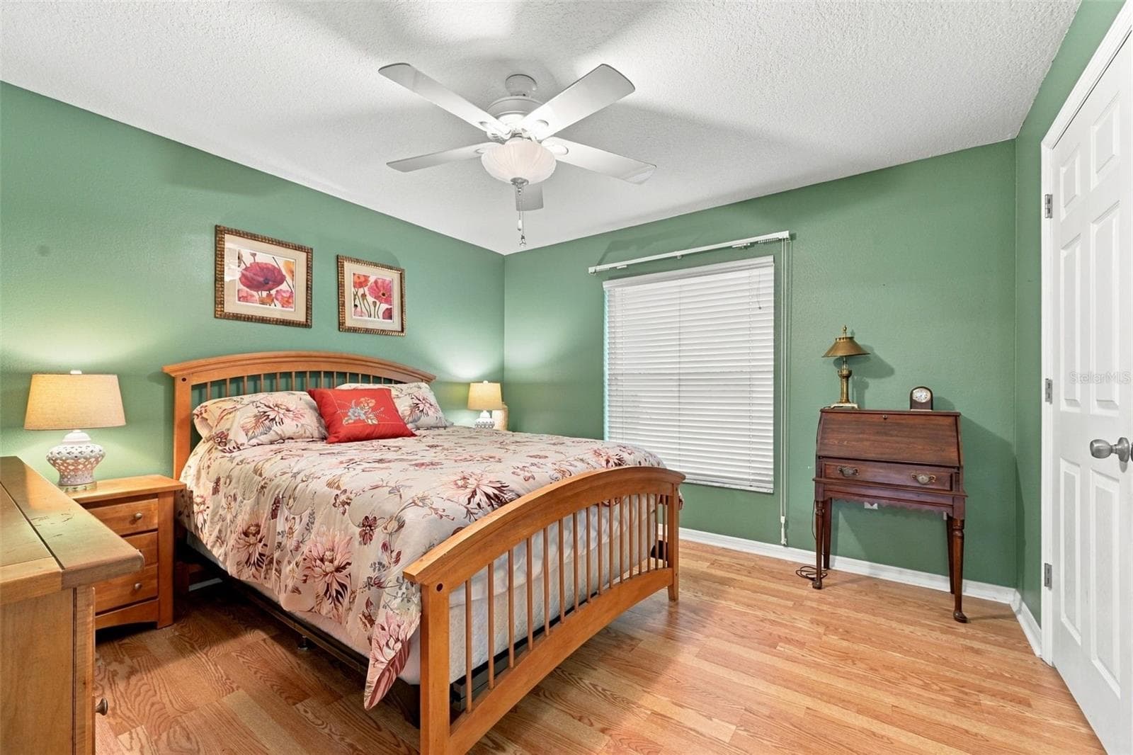 Single Family Residence at 1411 STROUD CT, NEW PORT RICHEY, photo 32 of 61