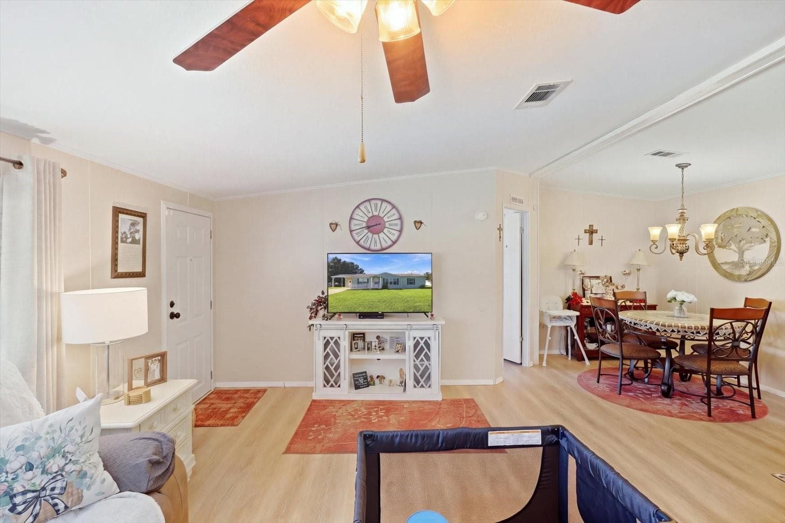 Manufactured Home at 6622 SW 84TH ST, OCALA, photo 7 of 39