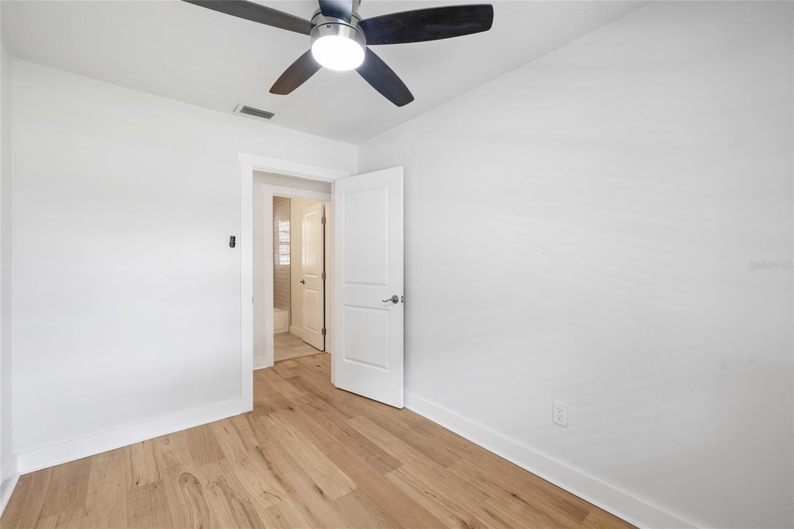 office room - 4232 W BAY VIEW AVE, TAMPA
