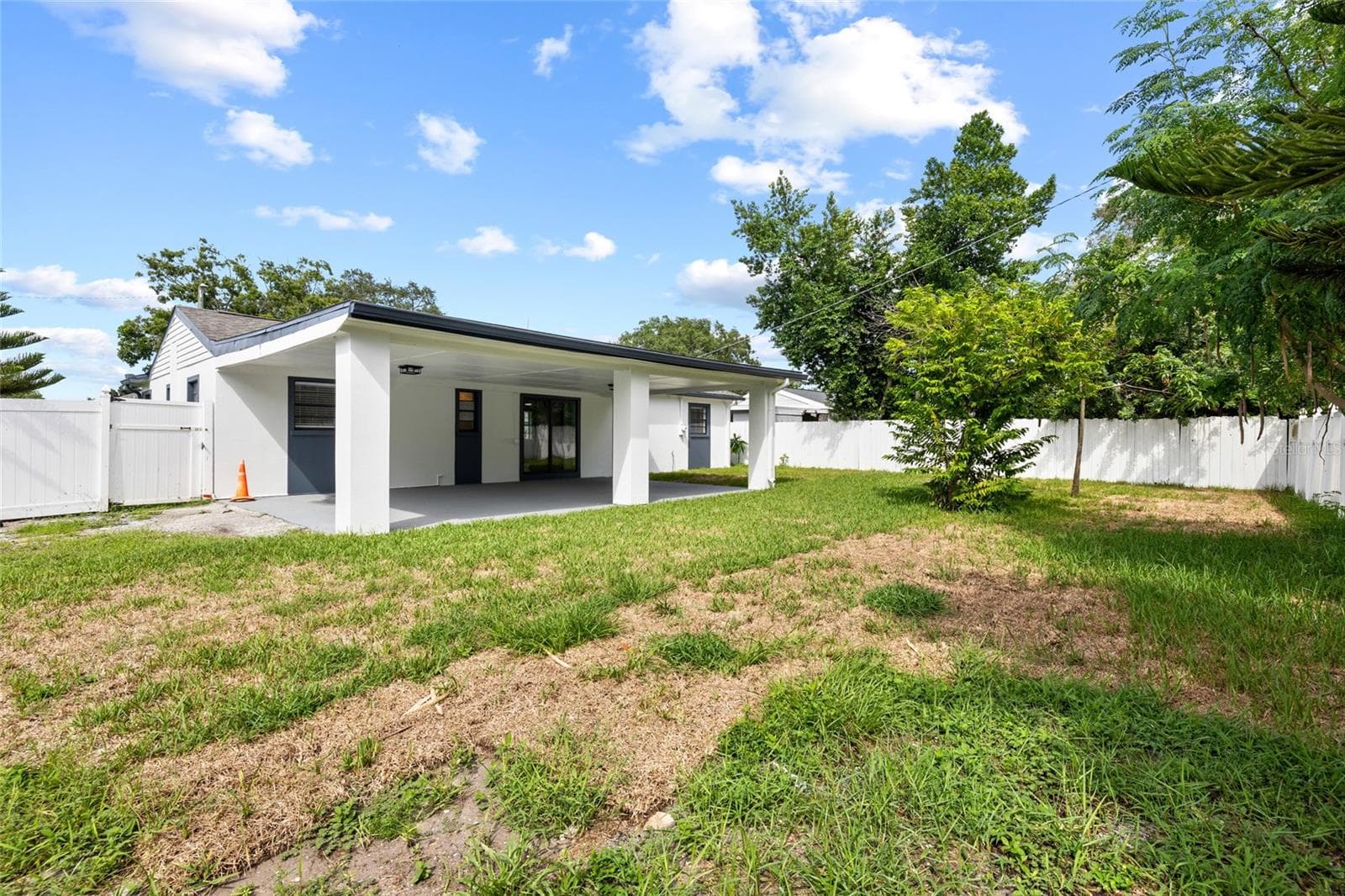 Single Family Residence at 4232 W BAY VIEW AVE, TAMPA, photo 40 of 49