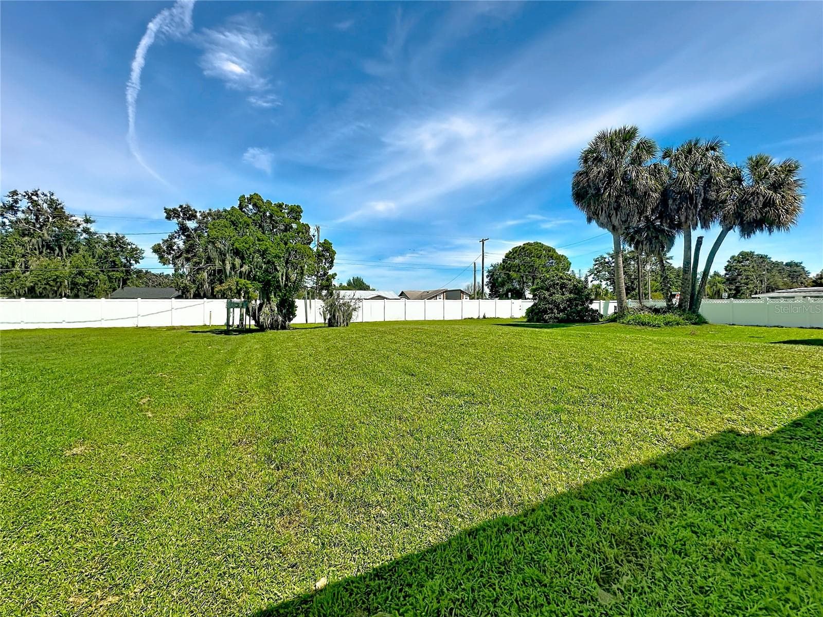Mobile Home at 3019 REDBUD LN, LAKELAND, photo 30 of 31