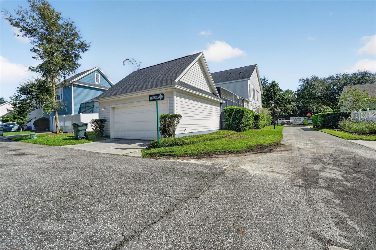 Single Family Residence at 902 WATERSIDE DR, CELEBRATION, photo 42 of 52