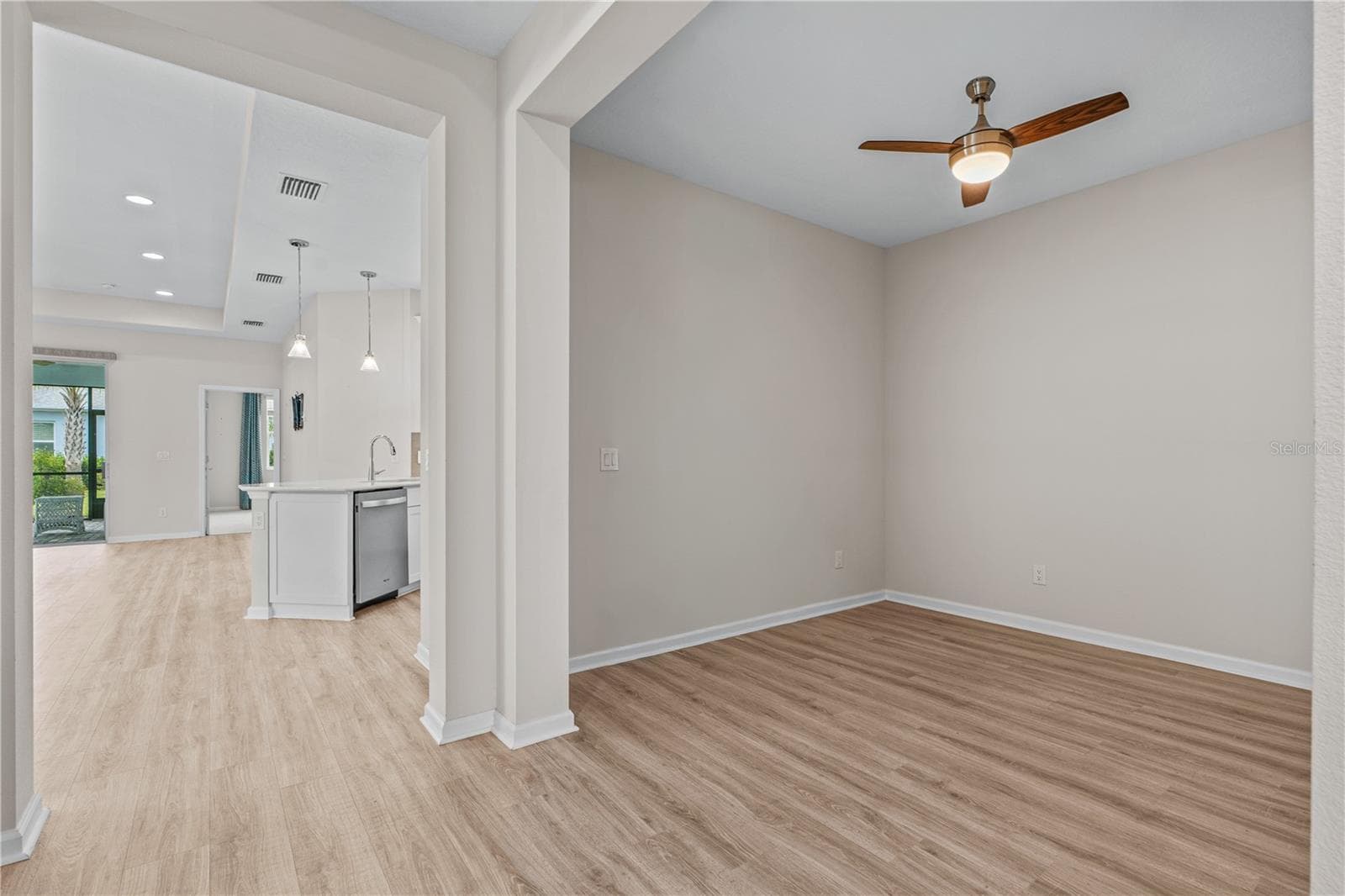 Open Office/Bonus Room - 466 MARGARITAVILLE AVE, DAYTONA BEACH
