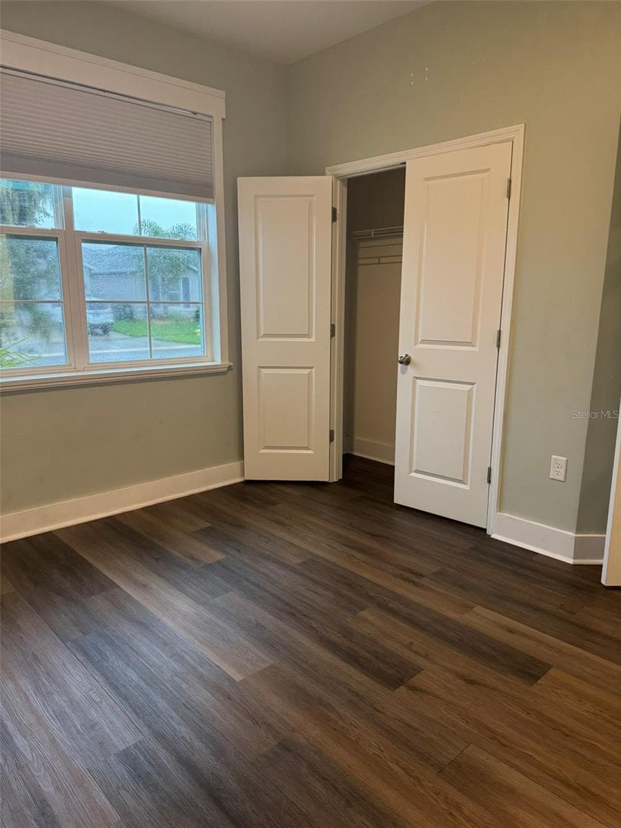 Single Family Residence at 12463 SHINING WILLOW ST, RIVERVIEW, photo 12 of 32