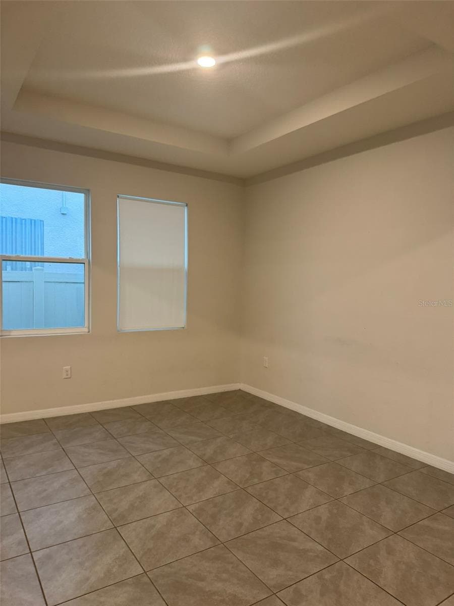 Single Family Residence at 12463 SHINING WILLOW ST, RIVERVIEW, photo 17 of 32