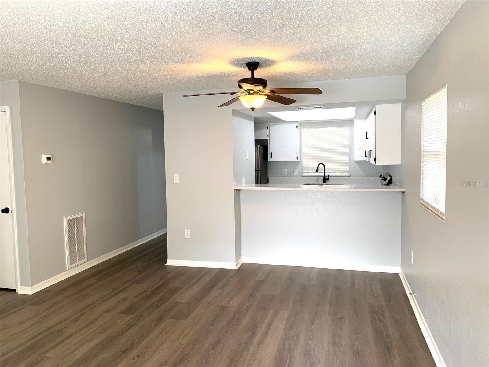 Duplex at 5647 59TH WAY N, ST PETERSBURG, photo 5 of 23