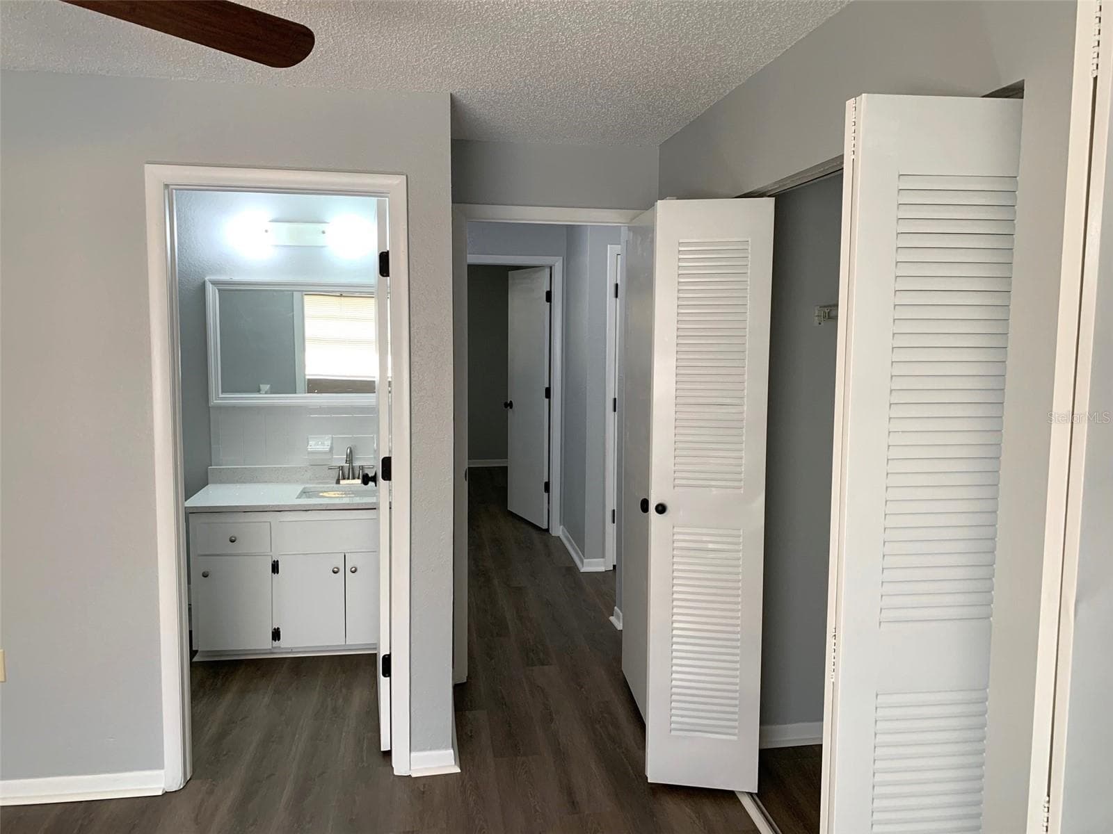 Duplex at 5647 59TH WAY N, ST PETERSBURG, photo 11 of 23