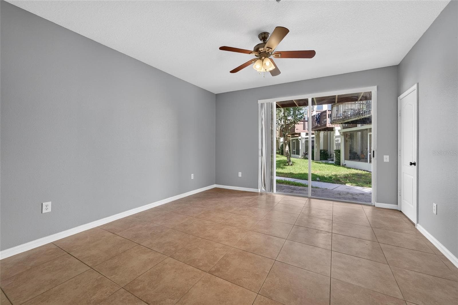 Bedroom #1 - 3186 BAYSHORE OAKS DR, TAMPA