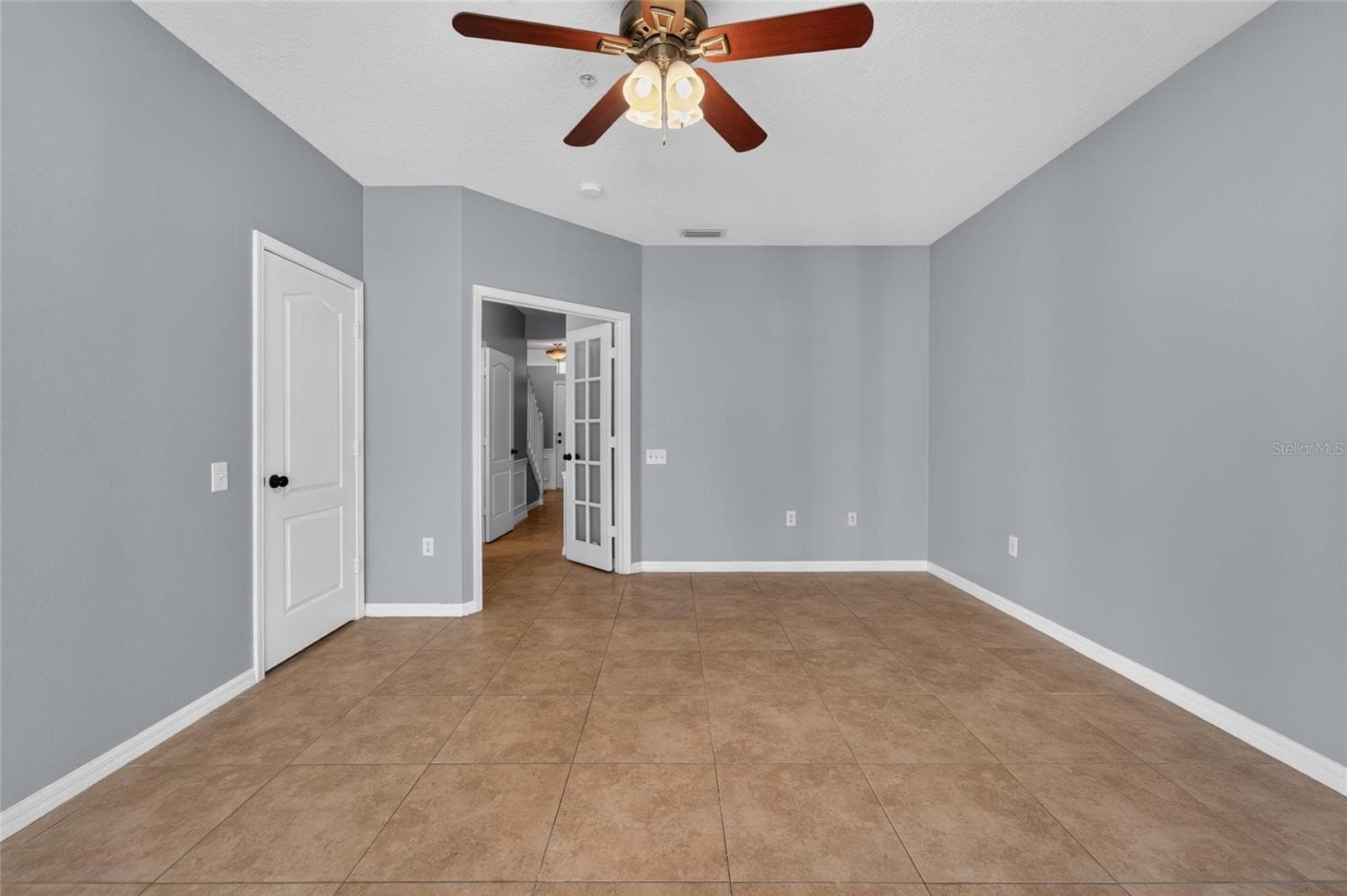 Bedroom #1 - 3186 BAYSHORE OAKS DR, TAMPA