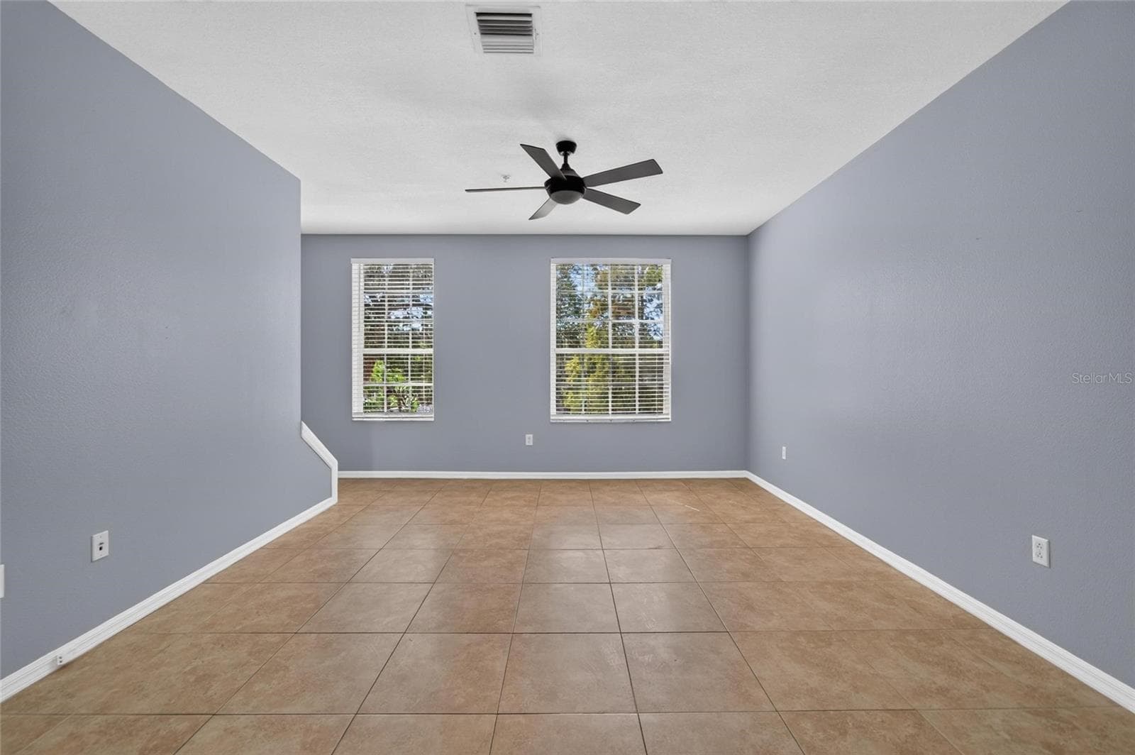 Living room area/family room area - 3186 BAYSHORE OAKS DR, TAMPA
