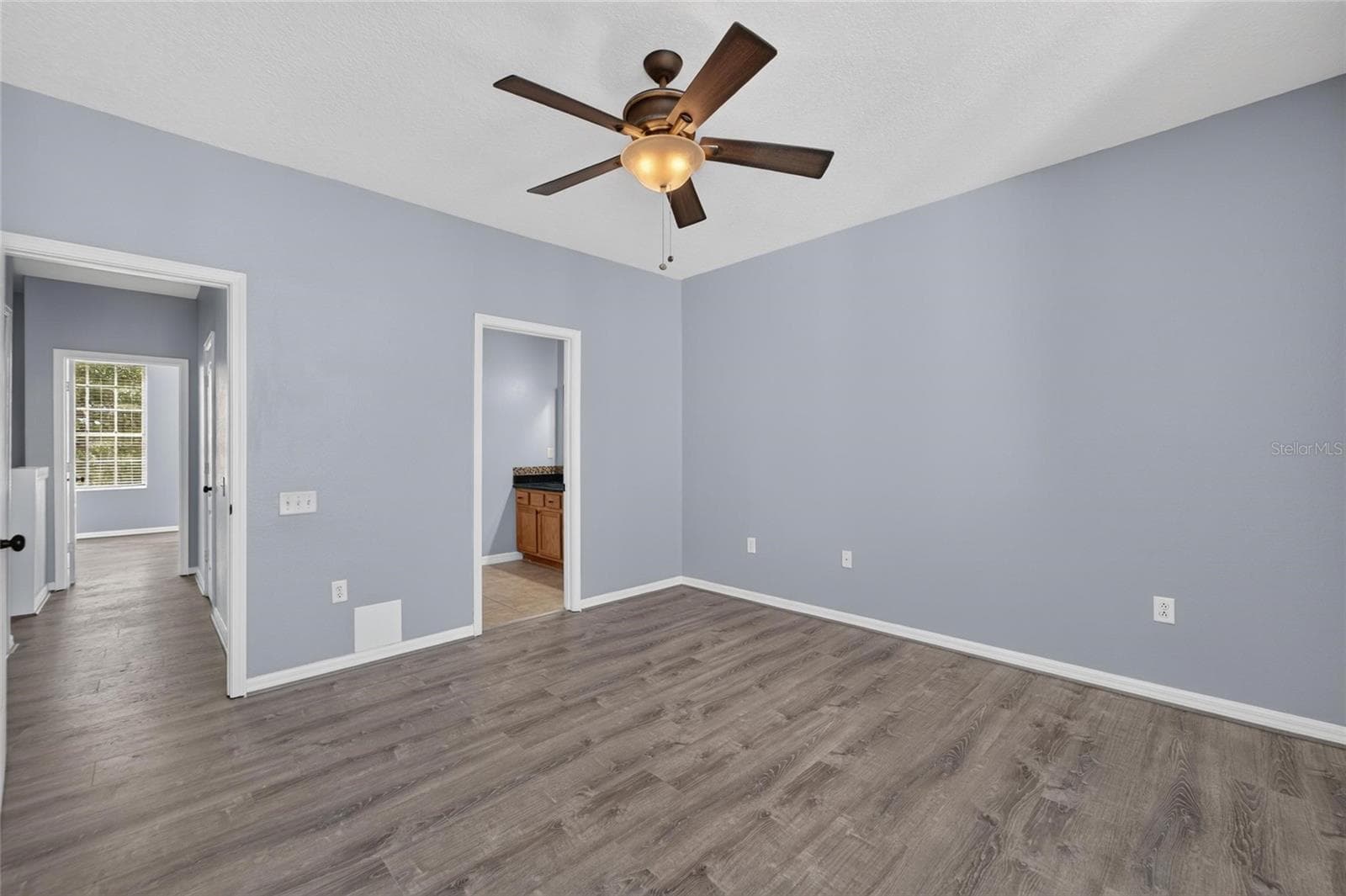 Townhouse at 3186 BAYSHORE OAKS DR, TAMPA, photo 41 of 60