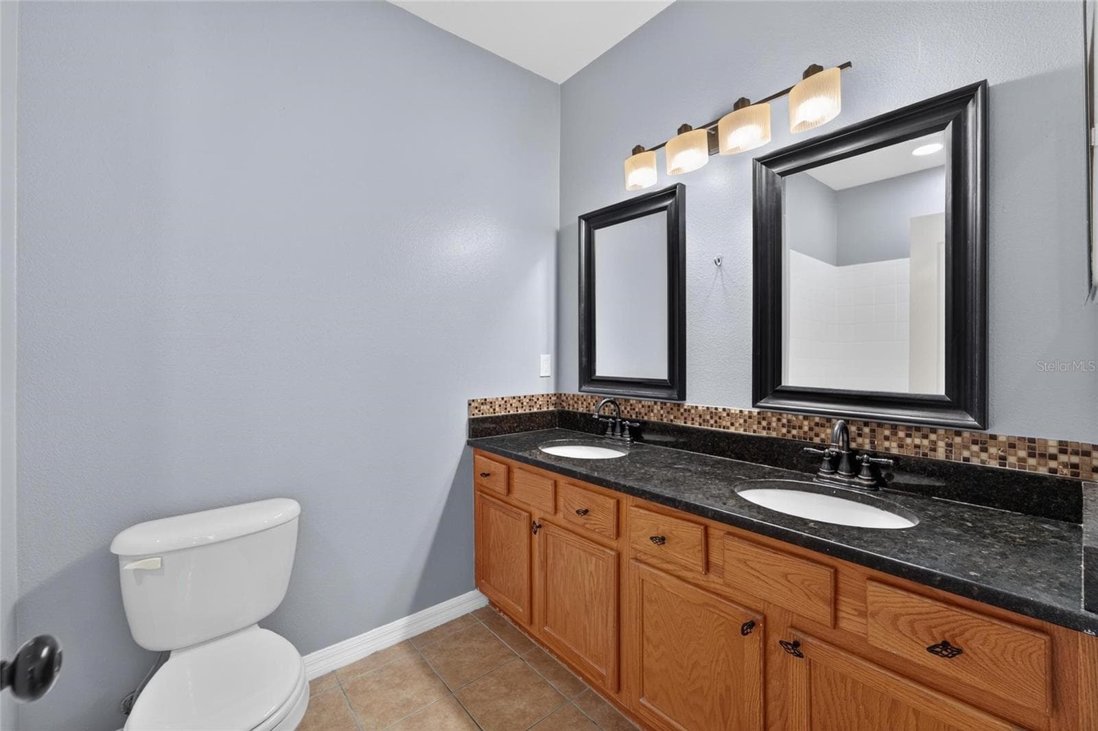 Townhouse at 3186 BAYSHORE OAKS DR, TAMPA, photo 45 of 60