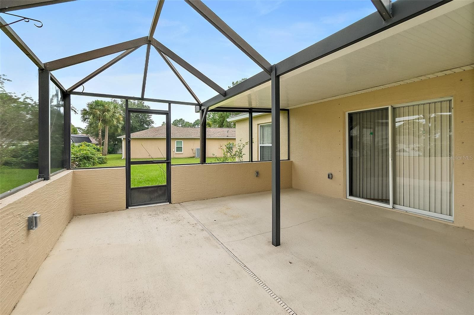 Screened Lanai - 3 PINE BUD PL, PALM COAST