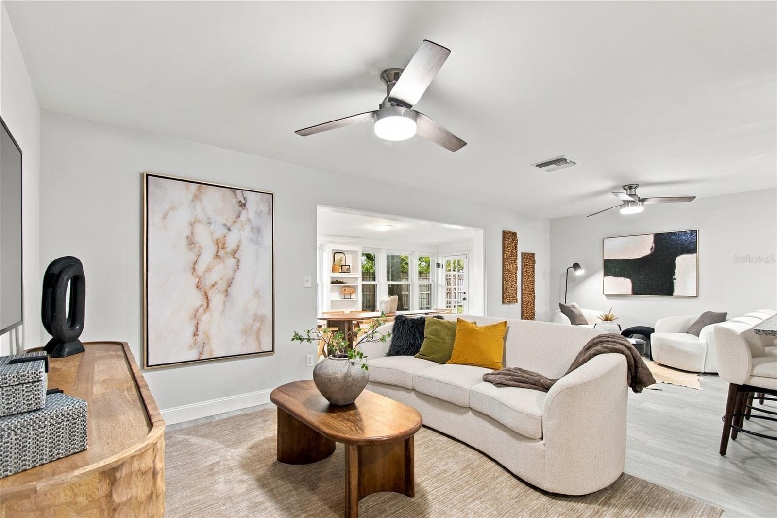 Single Family Residence at 5625 ATLANTIC AVE N, ST PETERSBURG, photo 6 of 44
