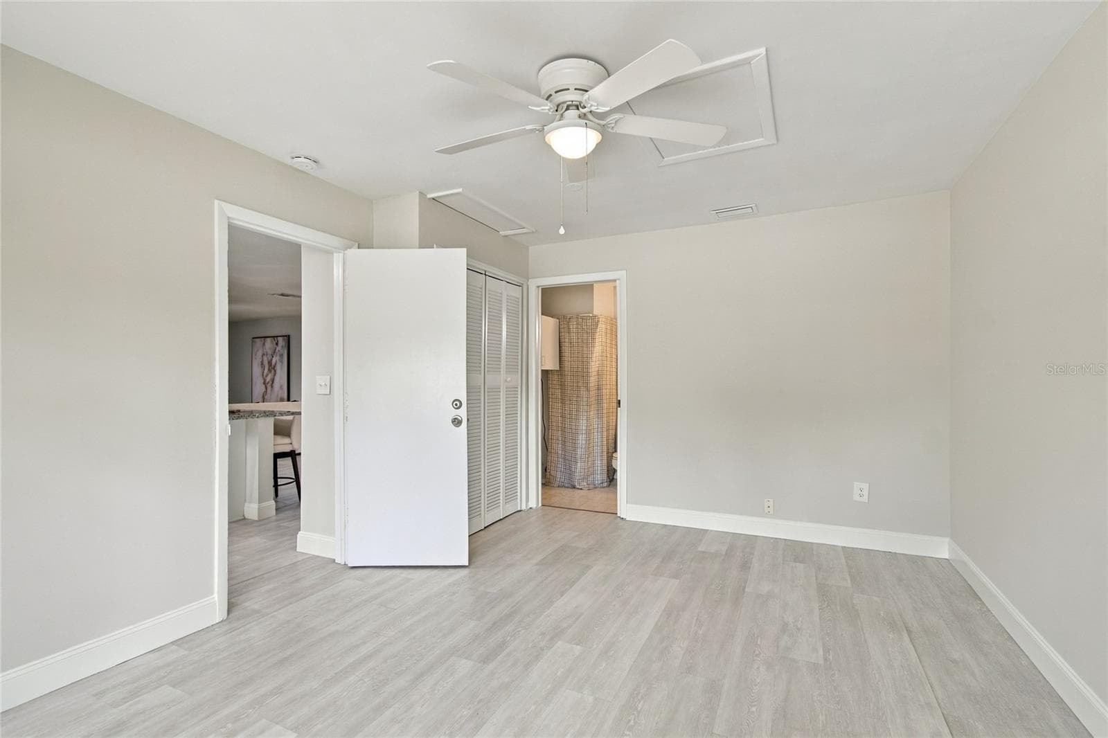 Single Family Residence at 5625 ATLANTIC AVE N, ST PETERSBURG, photo 25 of 44