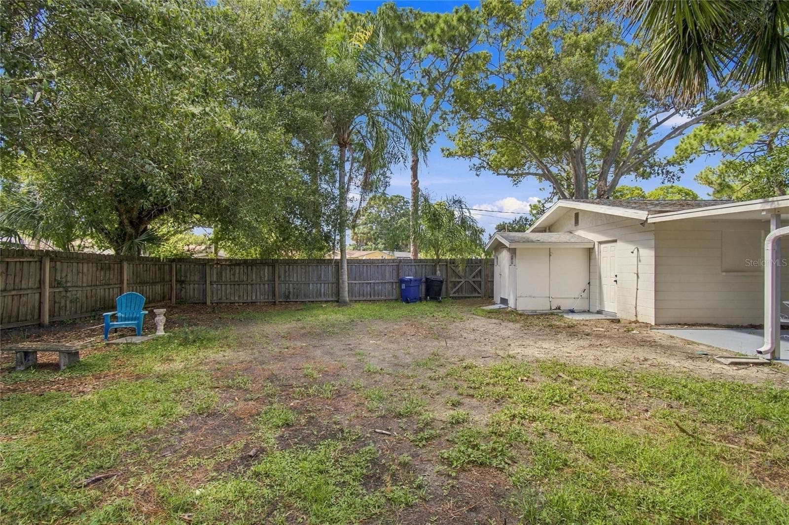 Single Family Residence at 5625 ATLANTIC AVE N, ST PETERSBURG, photo 35 of 44