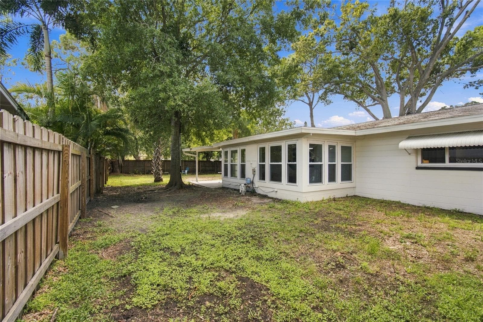 Single Family Residence at 5625 ATLANTIC AVE N, ST PETERSBURG, photo 33 of 44
