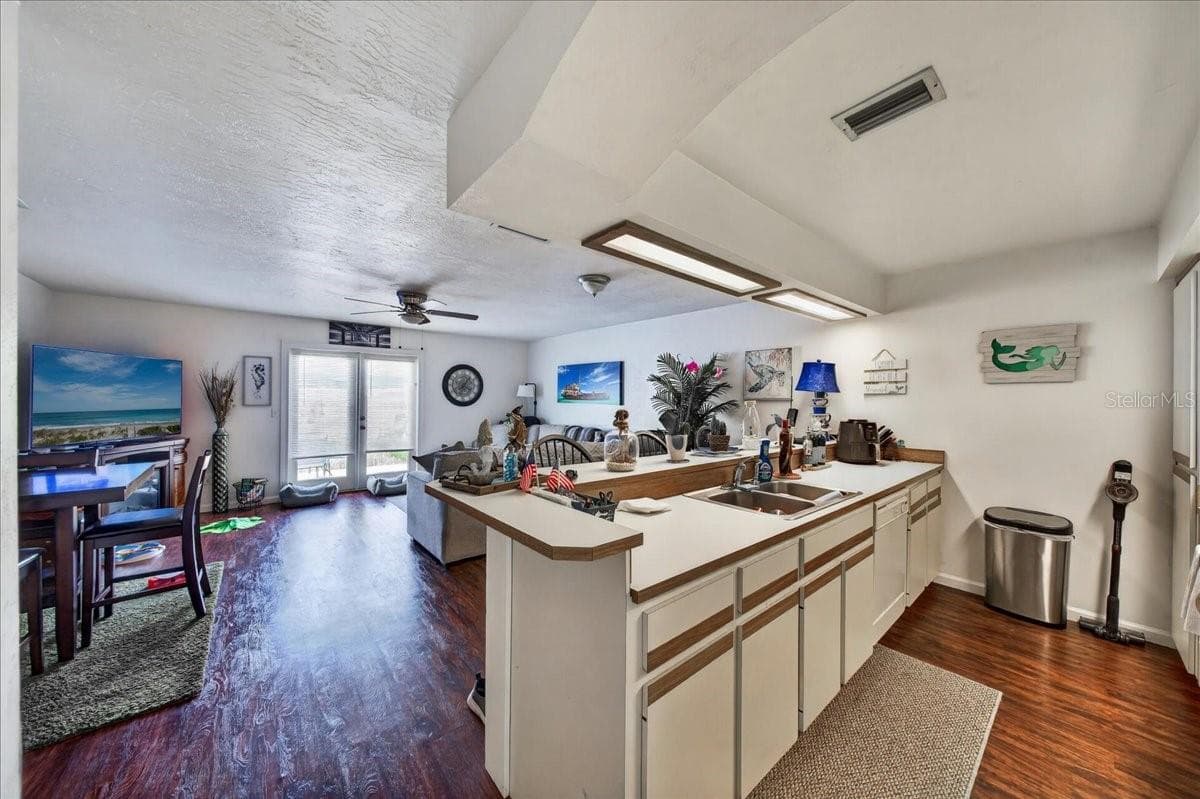 Unit 847 Kitchen - 841 E 14TH AVE, NEW SMYRNA BEACH