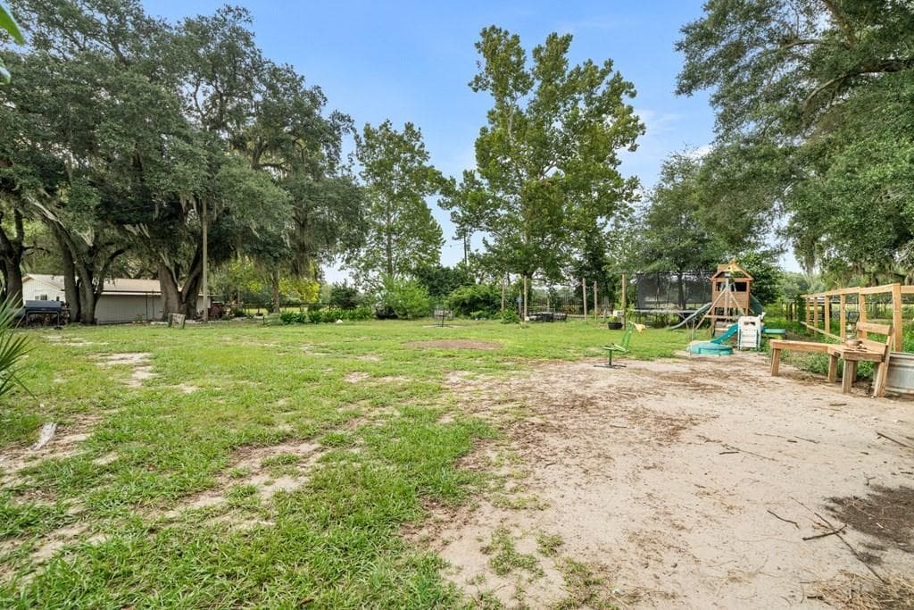 Single Family Residence at 1750 SW 17TH TER, BELL, photo 57 of 73