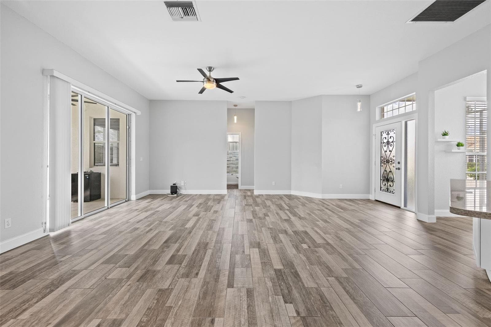 Single Family Residence at 2160 PALO DURO BLVD, NORTH FORT MYERS, photo 9 of 66
