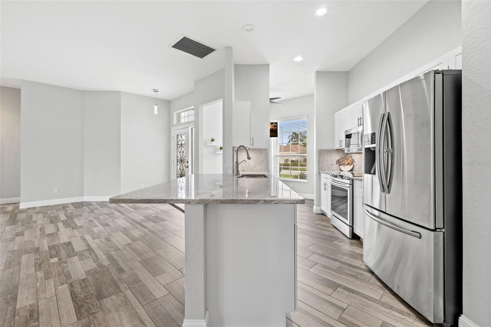 Single Family Residence at 2160 PALO DURO BLVD, NORTH FORT MYERS, photo 12 of 66