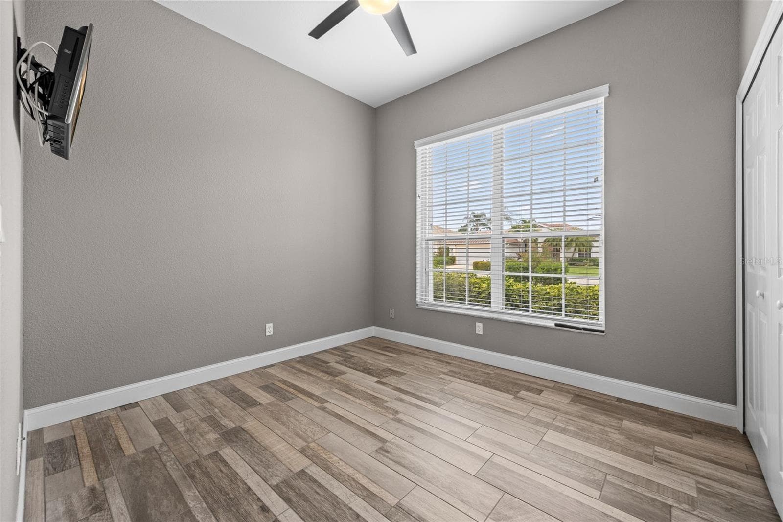 Single Family Residence at 2160 PALO DURO BLVD, NORTH FORT MYERS, photo 24 of 66