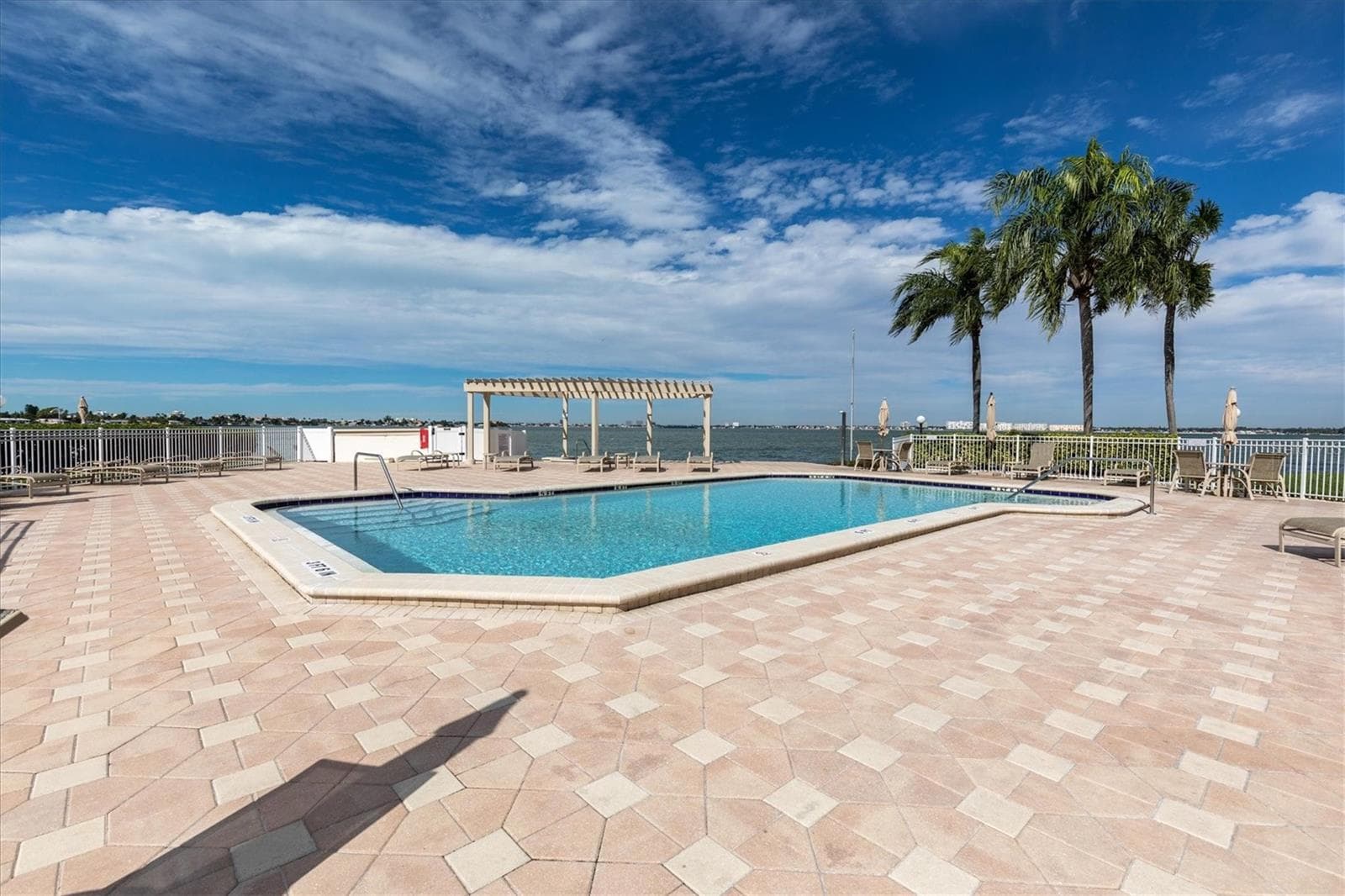 Condominium at 6210 SUN BLVD #101, ST PETERSBURG, photo 31 of 43